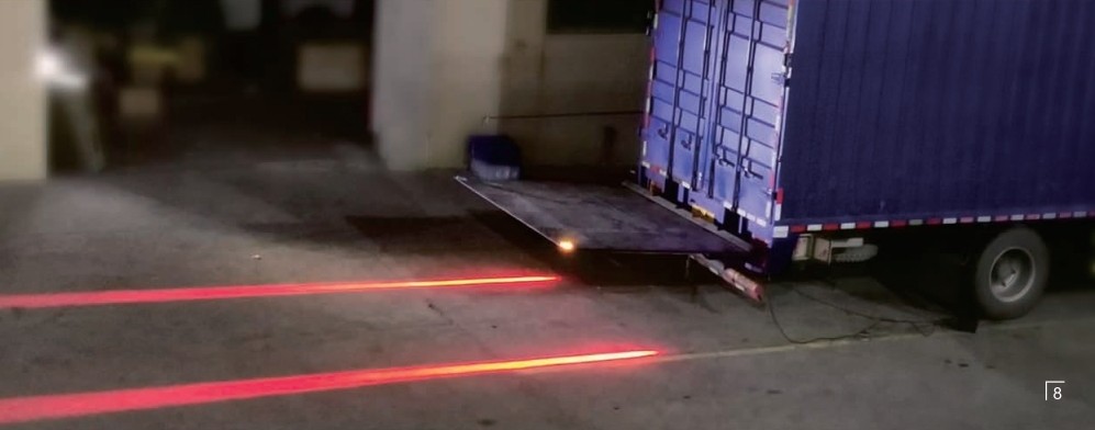 ЛЕД линијско светло упозорења за возила са нагибном рампом