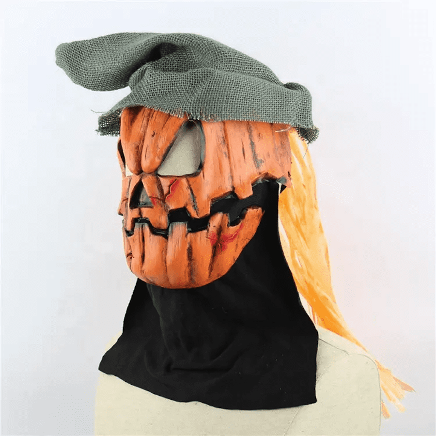 Застрашујућа маска за лице од бундеве за Ноћ вештица